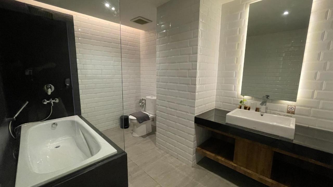 Lpp Garden Hotel Maguwo المظهر الخارجي الصورة
