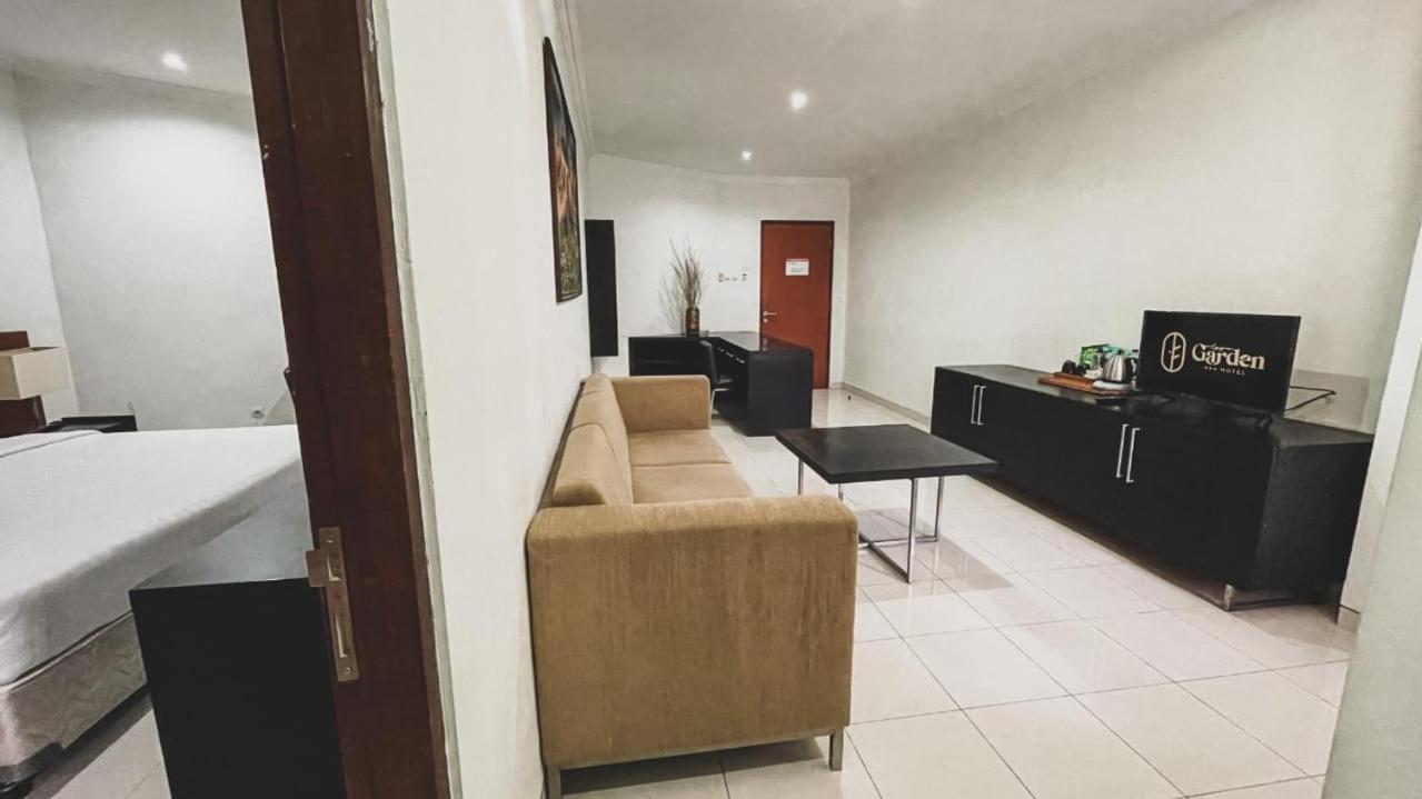 Lpp Garden Hotel Maguwo المظهر الخارجي الصورة